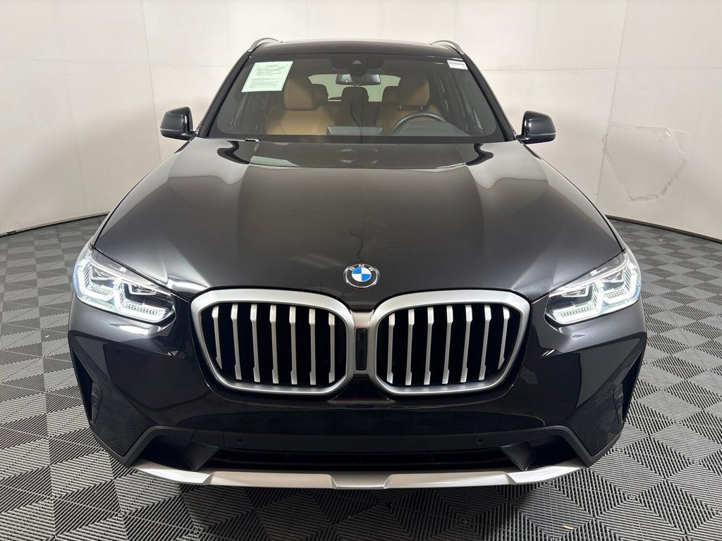 Certified 2024 BMW X3 xDrive30i w/ Convenience Package w/ZPA AWD/4WD image 3