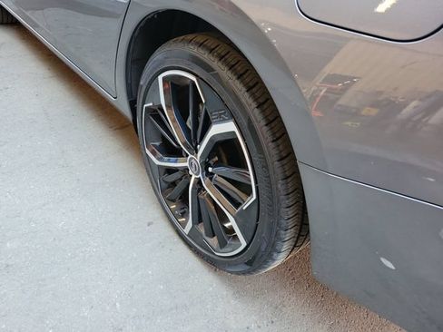 Used 2025 Nissan Altima 2.5 SR FWD image 33