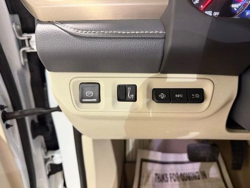 Certified 2021 GMC Acadia Denali w/ Denali Technology Package AWD/4WD image 20