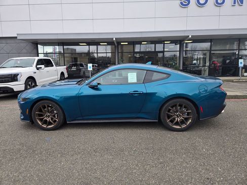 New 2026 Ford Mustang Coupe w/ Bronze Appearance Package image 8