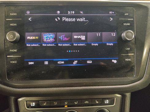 Used 2021 Volkswagen Tiguan SE FWD image 25