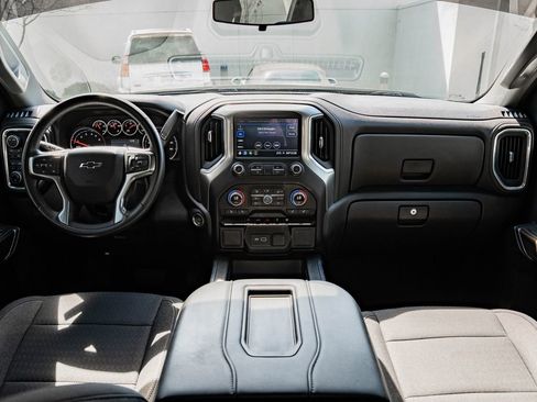 Used 2021 Chevrolet Silverado 1500 RST image 31