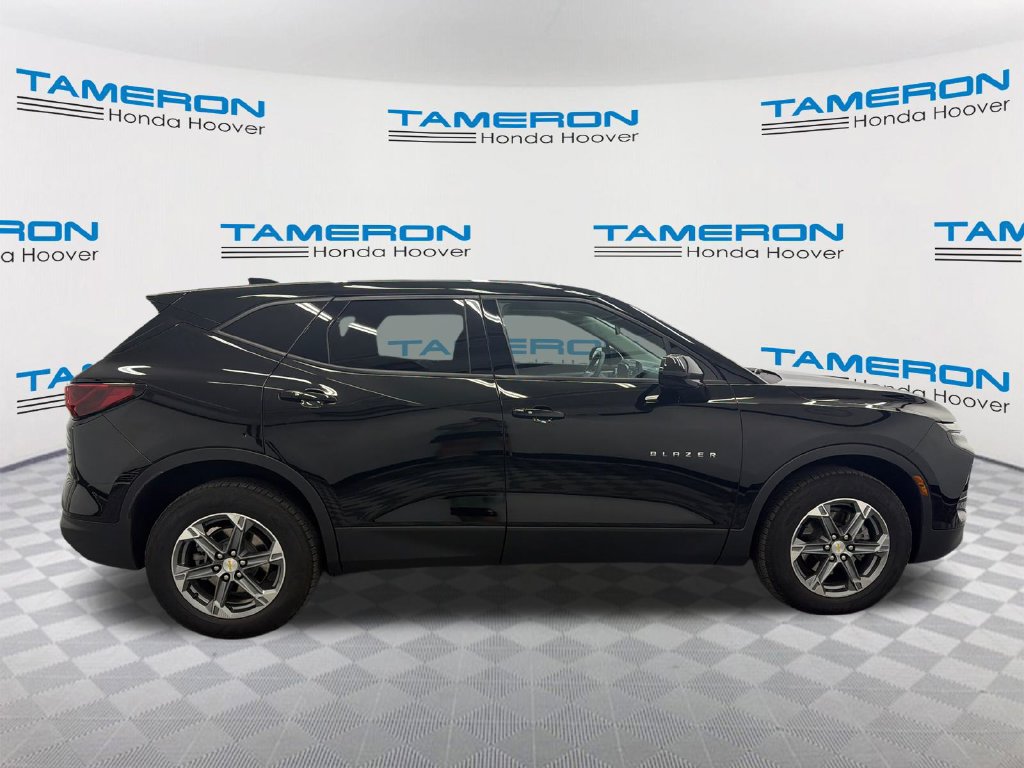 Used 2023 Chevrolet Blazer LT w/ LPO, Cargo Package AWD/4WD image 6