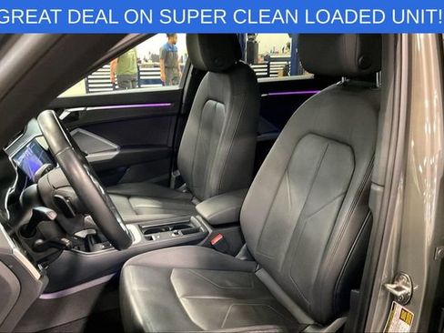 Used 2021 Audi Q3 2.0T Premium Plus w/ Premium Plus Package AWD/4WD image 25