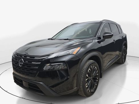 Used 2026 Nissan Rogue Dark Armor AWD/4WD image 8