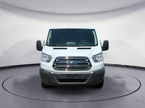 Used 2019 Ford Transit 350 XLT RWD image 2