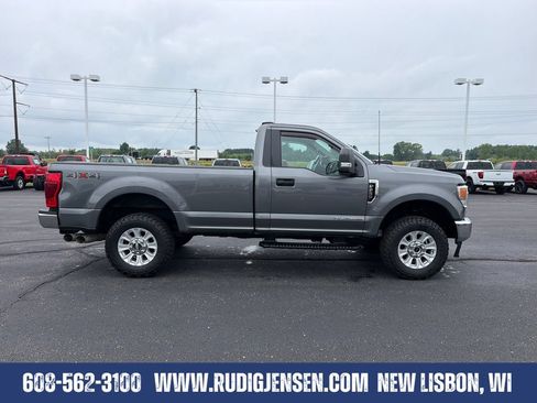 Used 2022 Ford F250 XLT w/ XLT Value Package AWD/4WD image 6