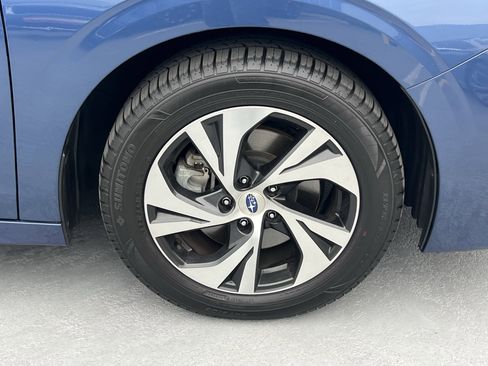 Used 2022 Subaru Legacy Premium image 11