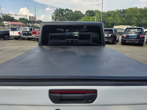 Used 2021 Jeep Gladiator Sport w/ Quick Order Package 24Q 80Th AWD/4WD image 18