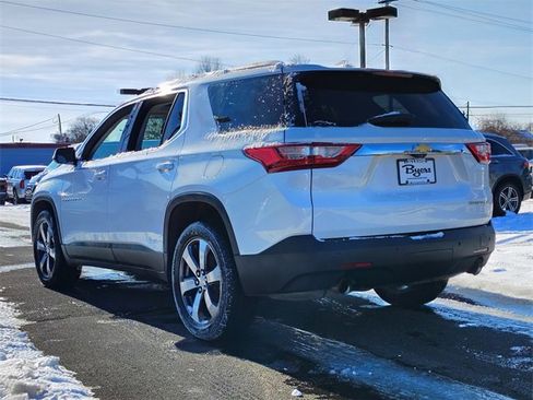 Used 2018 Chevrolet Traverse LT image 10