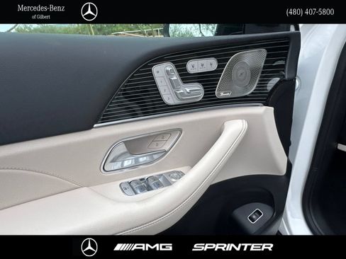 New 2026 Mercedes-Benz GLS 580 4MATIC image 13