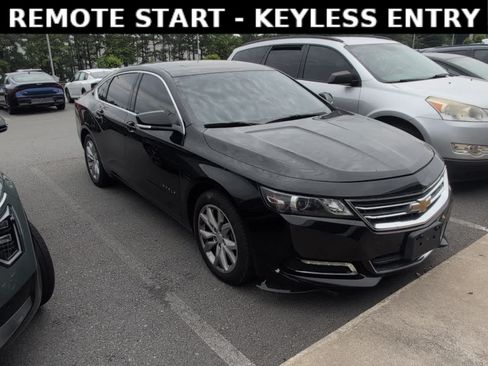 Used 2018 Chevrolet Impala LT FWD image 3