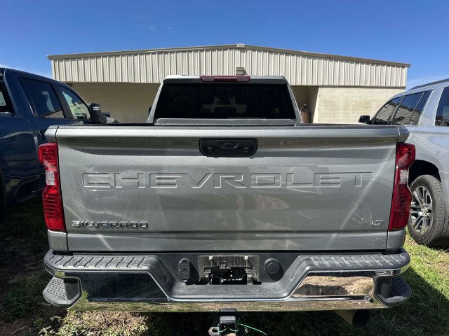 Used 2025 Chevrolet Silverado 2500 LT w/ Convenience Package AWD/4WD image 16