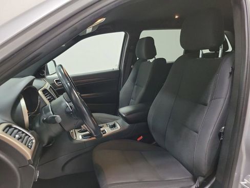 Used 2016 Jeep Grand Cherokee Laredo w/ Quick Order Package 23E image 32