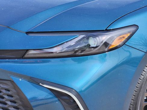 Used 2026 Toyota Camry SE w/ Convenience Package image 6