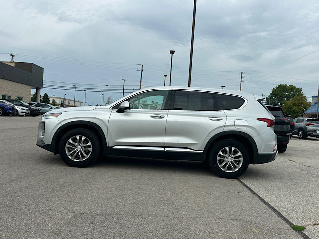 Used 2019 Hyundai Santa Fe SEL FWD image 3