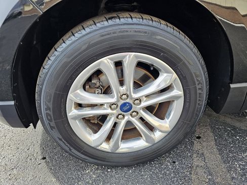 Used 2015 Ford Edge SEL w/ Equipment Group 201A AWD/4WD image 34
