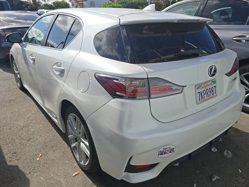 Used 2015 Lexus CT 200h FWD image 3