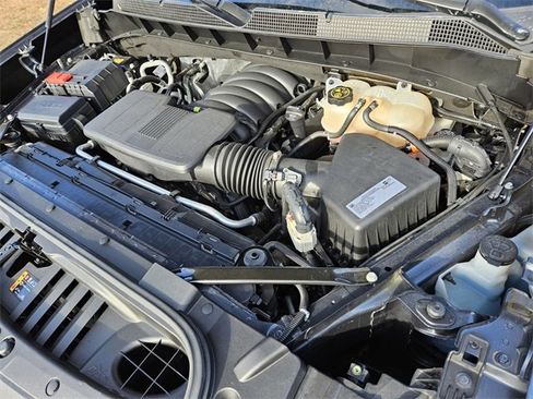 Used 2021 Chevrolet Silverado 1500 RST image 19