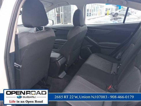 Used 2017 Subaru Impreza 2.0i image 10