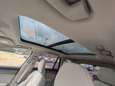 New 2026 Volvo XC90 T8 Ultra w/ Lounge Package image 22