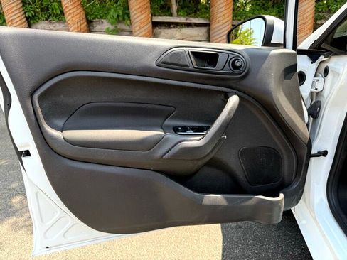 Used 2019 Ford Fiesta SE w/ Equipment Group 201A image 24