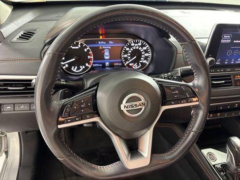 Used 2021 Nissan Altima 2.5 SR FWD image 26