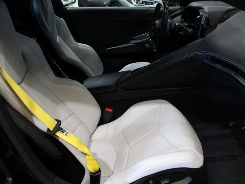 Used 2021 Chevrolet Corvette Stingray Coupe w/ Battery Protection Package image 46