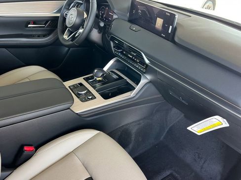 New 2026 MAZDA CX-90 Plug-In Hybrid w/Premium Sport image 18
