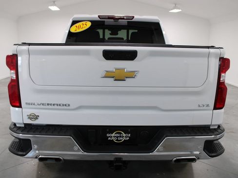 Used 2025 Chevrolet Silverado 1500 LTZ w/ LTZ Premium Package AWD/4WD image 8