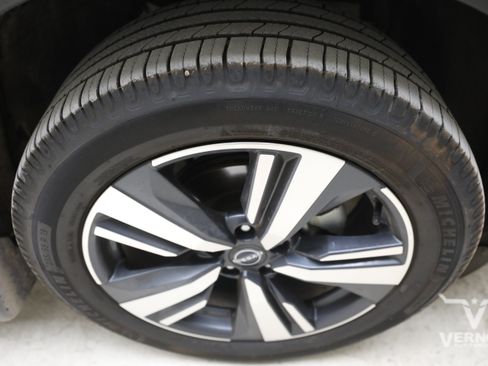 Used 2023 Nissan Rogue SL w/ SL Premium Package FWD image 31