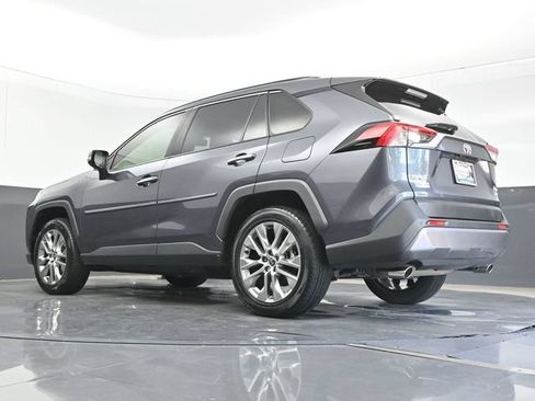Used 2021 Toyota RAV4 Limited AWD/4WD image 22