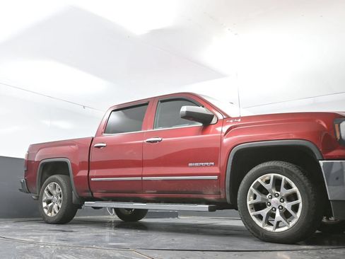 Used 2018 GMC Sierra 1500 SLT w/ SLT Premium Package AWD/4WD image 19