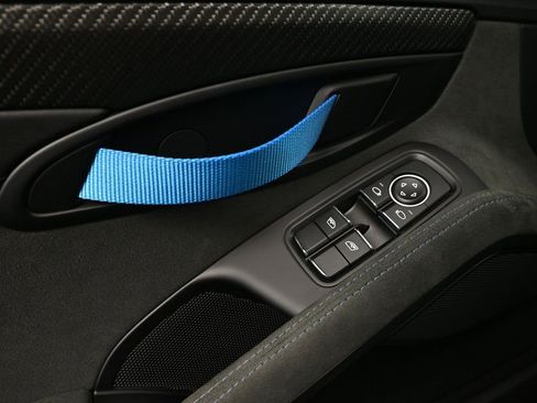 Used 2023 Porsche 718 Cayman GT4 RS image 17