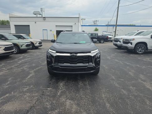 New 2027 Chevrolet Equinox ACTIV w/ LPO, Floor Liner Package AWD/4WD image 2