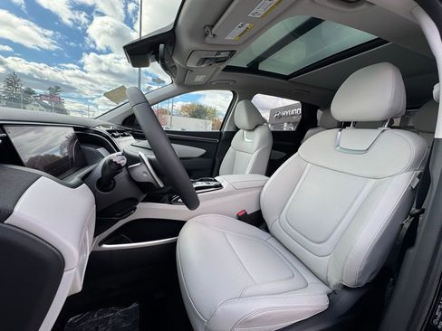 New 2024 Hyundai Tucson Limited AWD/4WD image 18