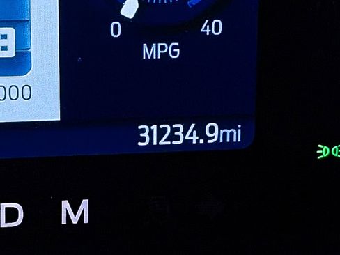 Used 2023 Ford Bronco Badlands image 32