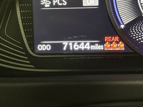 Used 2019 Lexus UX 250h w/ Premium Package image 22