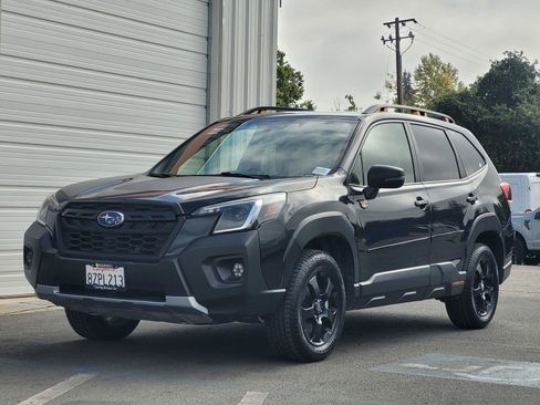 Used 2022 Subaru Forester Wilderness w/ Wilderness Package AWD/4WD image 10