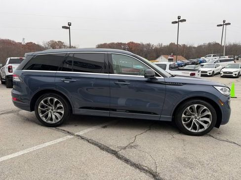 Used 2021 Lincoln Aviator Grand Touring w/ Equipment Group 302A image 8