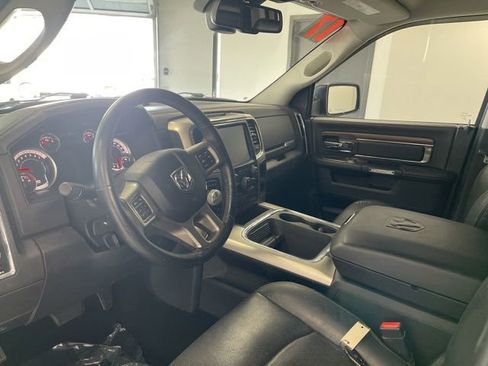 Used 2017 RAM 1500 Laramie image 13
