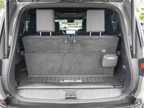 Used 2024 Lexus GX 550 w/ Accessory Package (Z1) AWD/4WD image 26