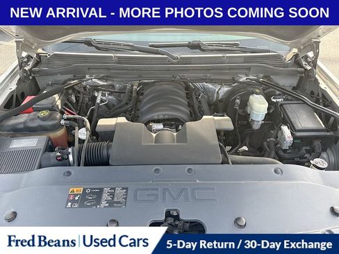 Used 2014 GMC Sierra 1500 SLT w/ Suspension Package, Off-Road image 11