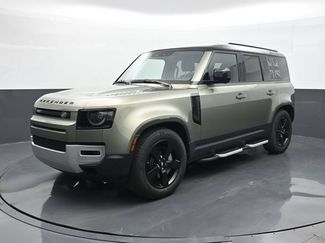 Used 2020 Land Rover Defender 110 HSE AWD/4WD video 1