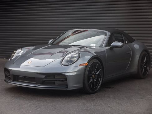 Used 2026 Porsche 911 Carrera T image 1