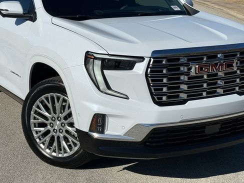 New 2026 GMC Acadia Denali w/ Super Cruise Package image 4