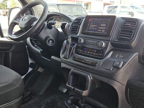 Used 2023 RAM ProMaster 2500 FWD image 21