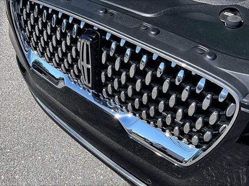 Used 2020 Lincoln Aviator Black Label w/ Dynamic Handling Package AWD/4WD image 34