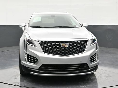 Used 2020 Cadillac XT5 Premium Luxury FWD image 8