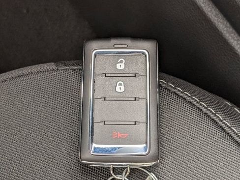 New 2025 Jeep Grand Cherokee Laredo X RWD image 24